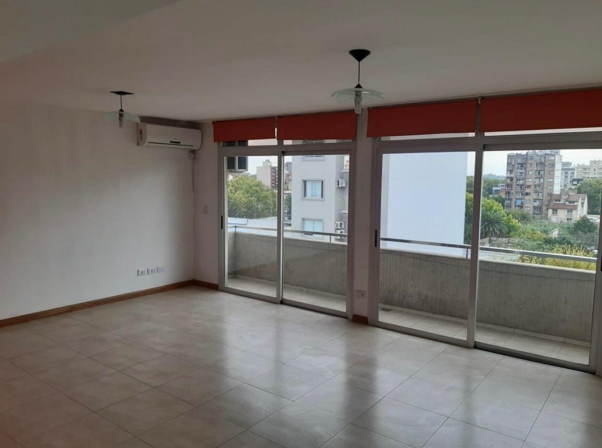 #5378740 | Rental | Apartment | Moron (Maria Rasgido Propiedades)