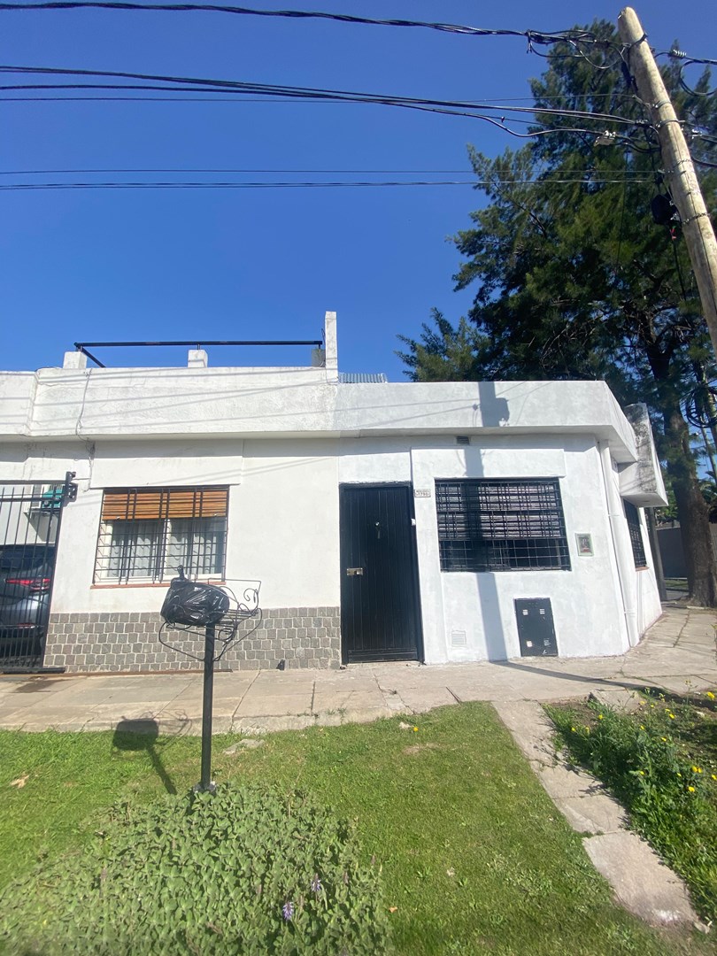 #5392891 | Alquiler | Departamento | Castelar (Maria Rasgido Propiedades)