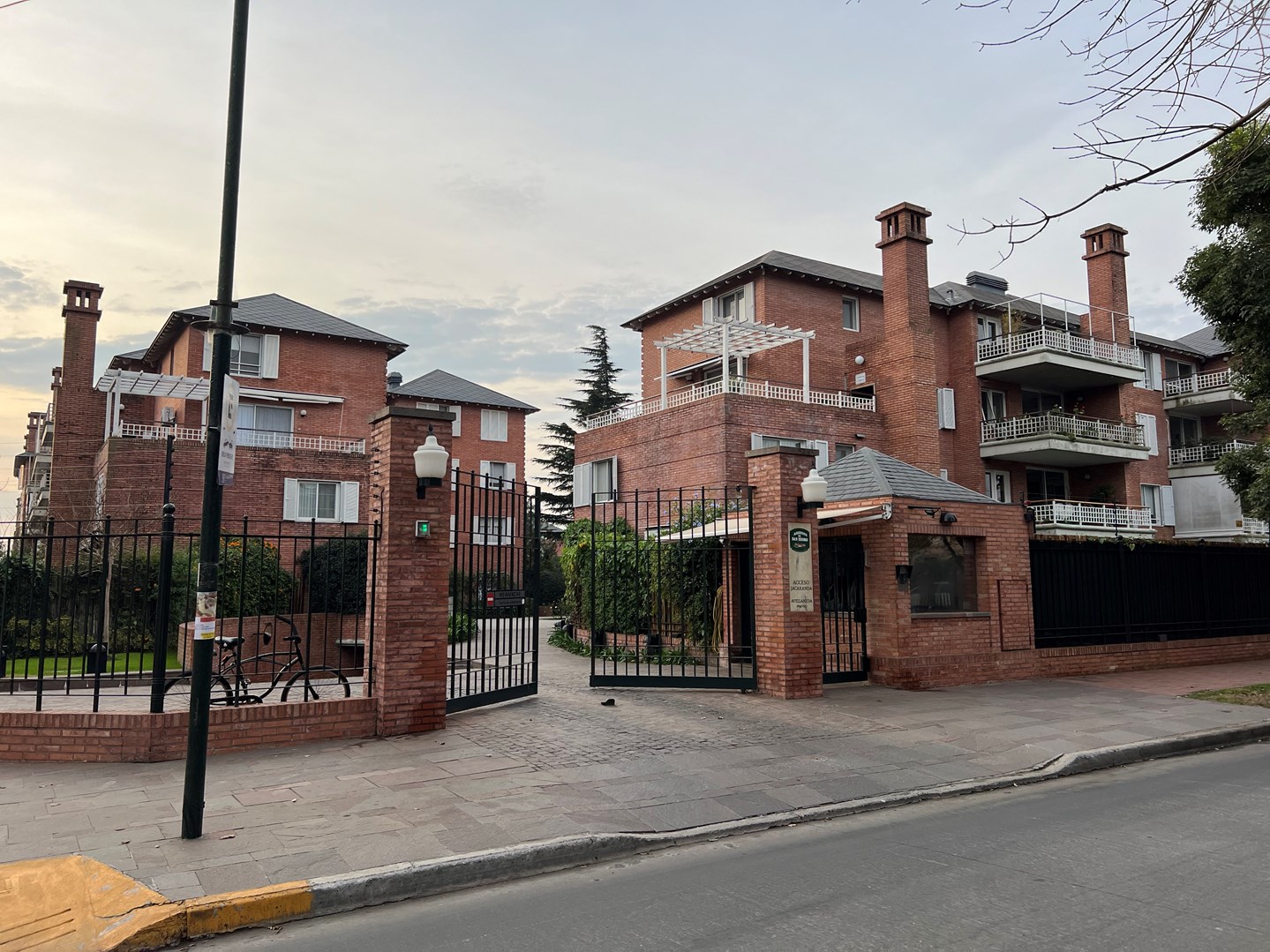 #5310527 | Alquiler | Departamento | Jardines De San Isidro (Pastor Inmobiliaria)