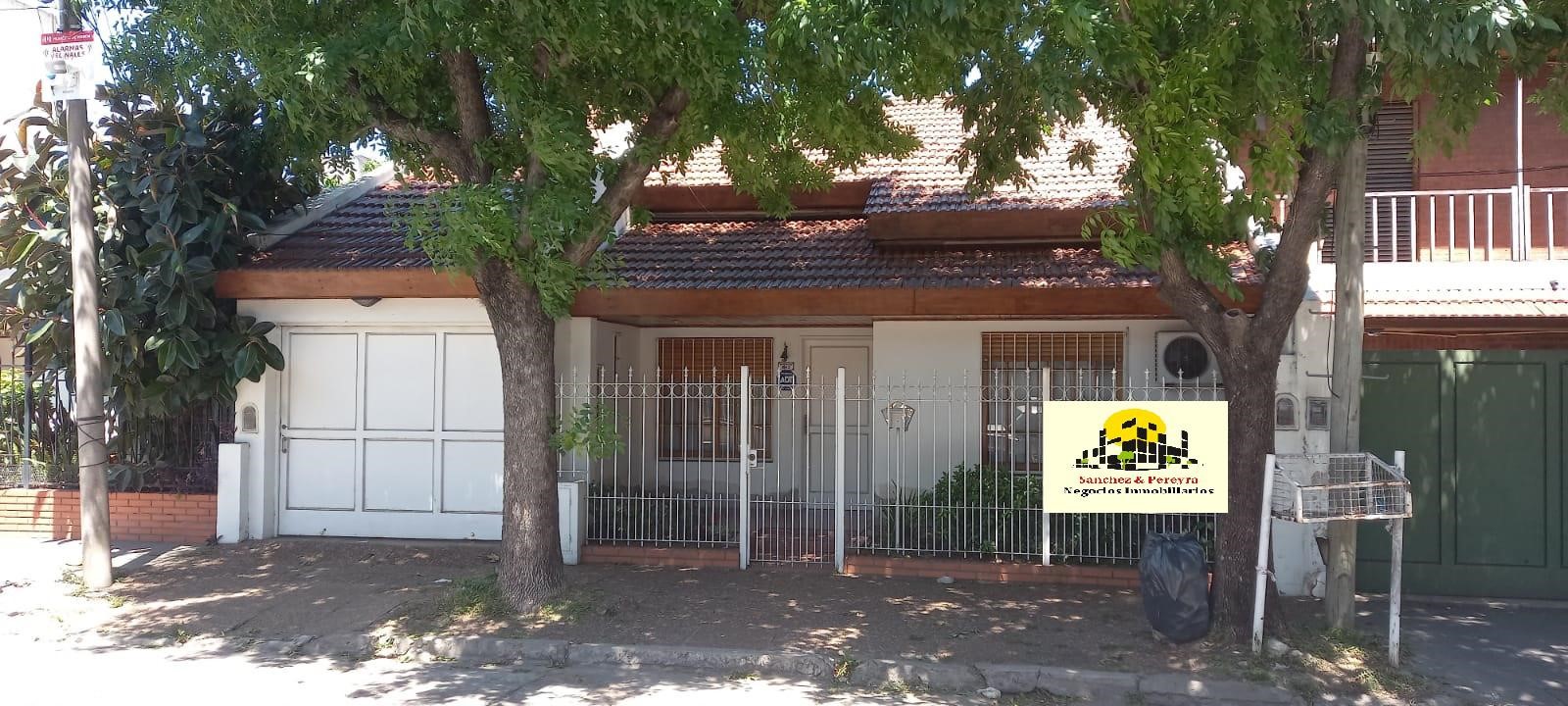 #3398501 | Venta | Casa | Moron (Sanchez Andrés Propiedades)