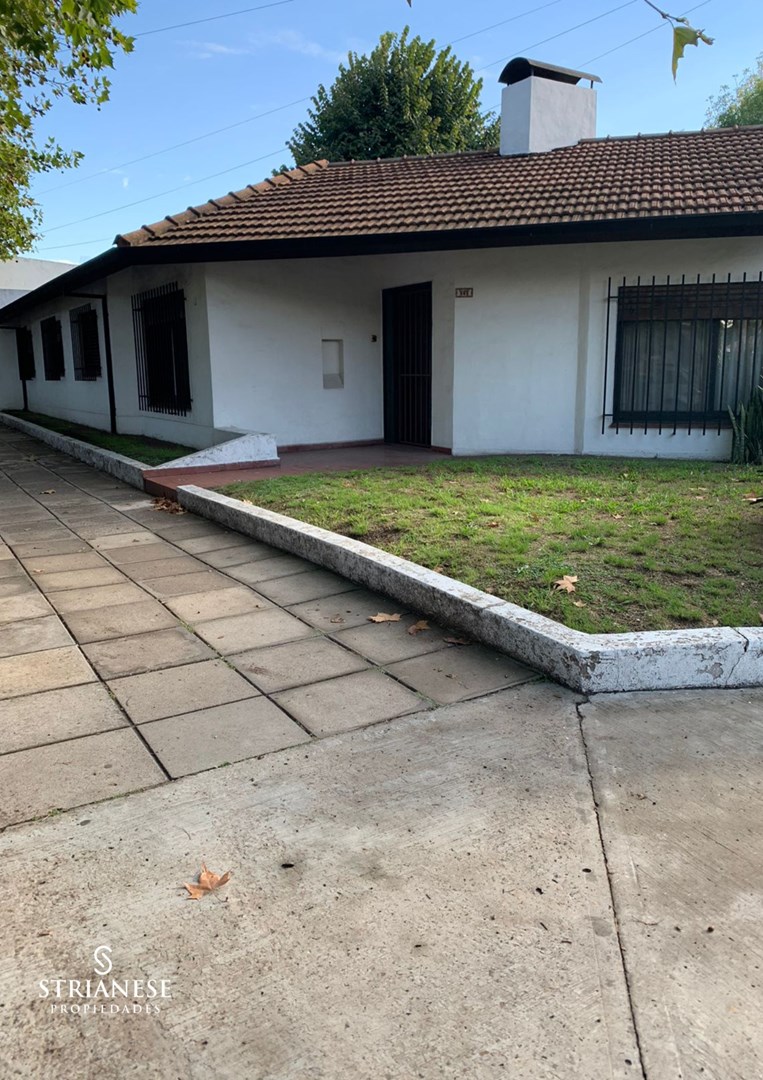 #5046328 | Venta | Casa | Lomas De Zamora (Strianese Propiedades)