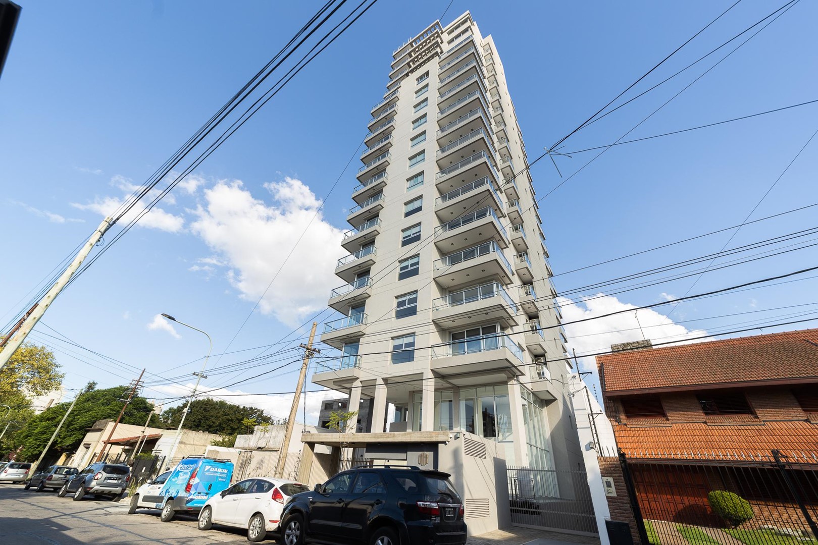 #4265711 | Venta | Departamento | Berazategui (Svencen Propiedades)