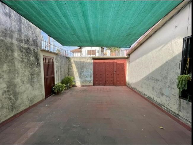 #4801267 | Venta | Casa | Quilmes Oeste (Silvina Vera Propiedades)