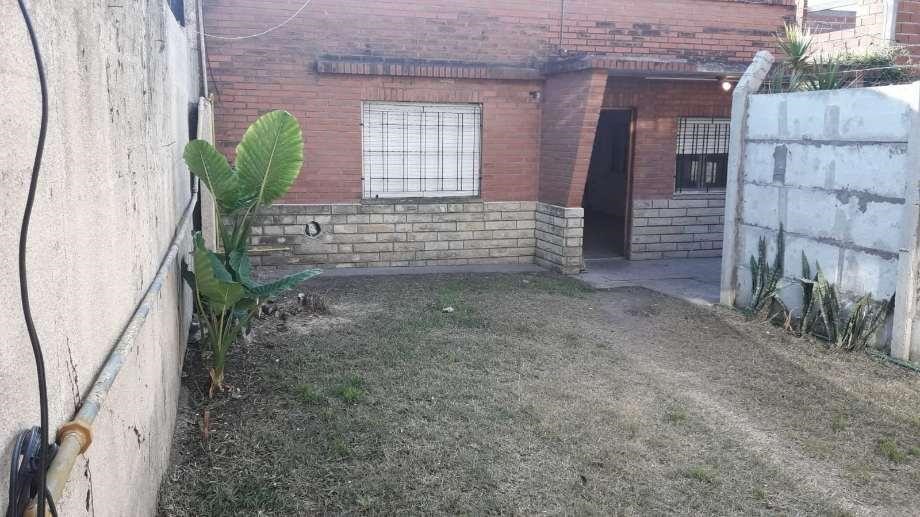 #4801296 | Venta | Casa | Quilmes Oeste (Silvina Vera Propiedades)