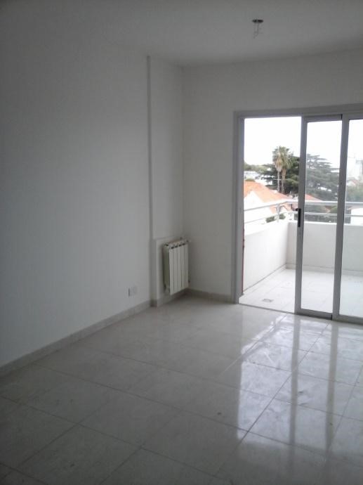 #4801641 | Venta | Departamento | Bernal Oeste (Silvina Vera Propiedades)