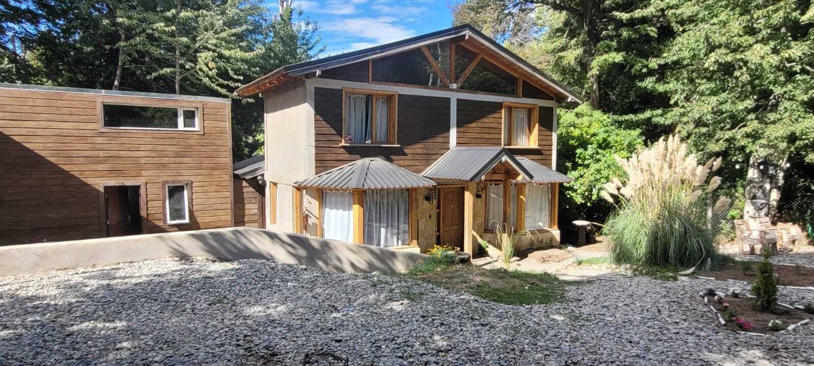 #5385627 | Alquiler | Casa | Bariloche (Trato Directo)