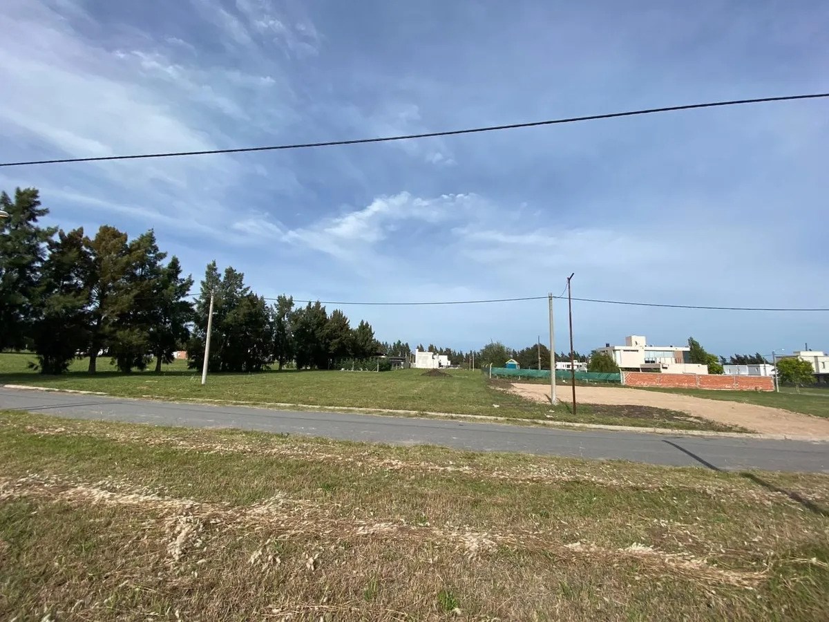 #4790954 | Venta | Lote | Manuel B Gonnet (Operaciones Inmobiliarias Viviana Cano)