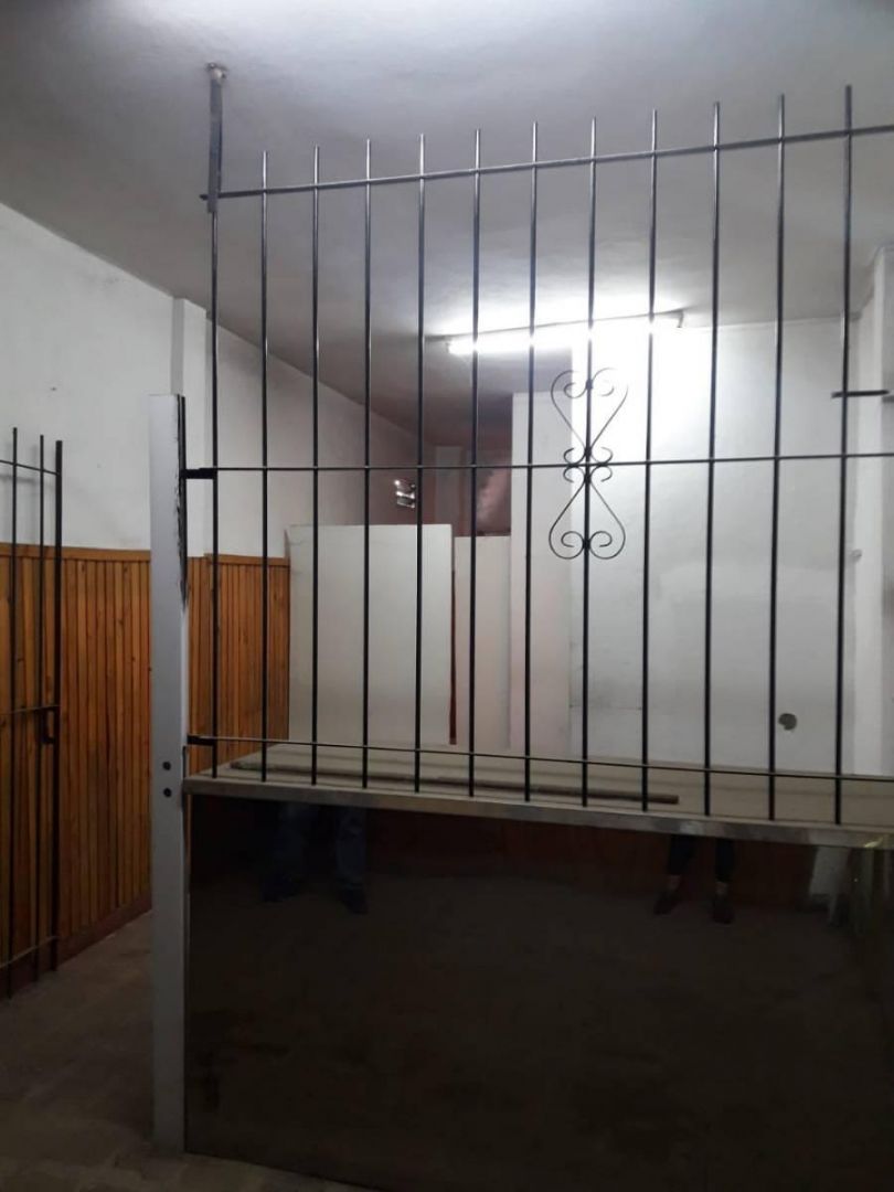 #2334663 | Venta | Local | Rafael Calzada (Adriana Perrotta Propiedades)