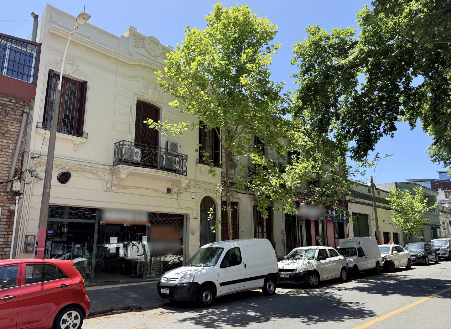 #5498372 | Venta | Local | Montevideo (Alhambra Propiedades)