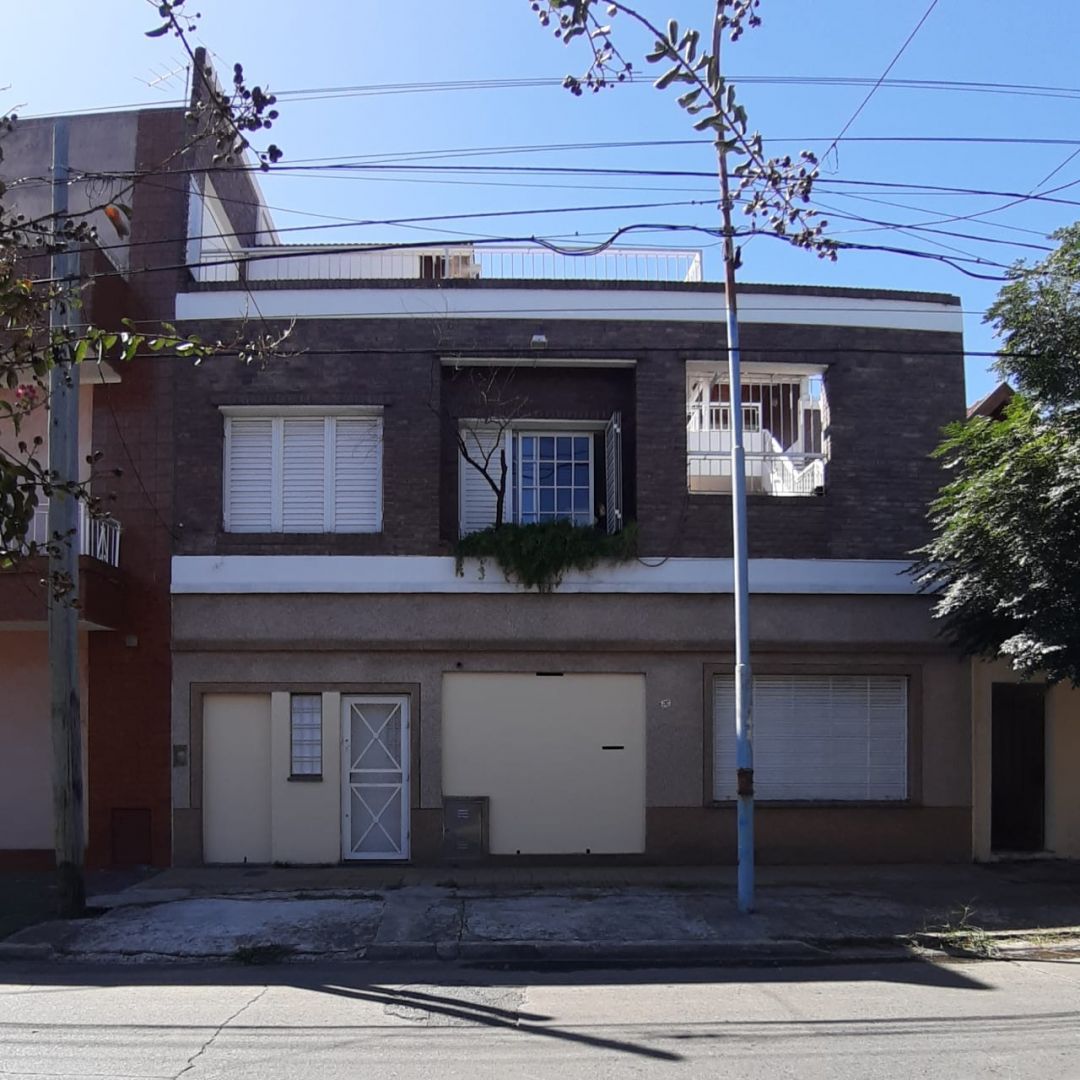 #4026805 | Venta | Casa | Bernal (Andrea Cecilia Nuñez)