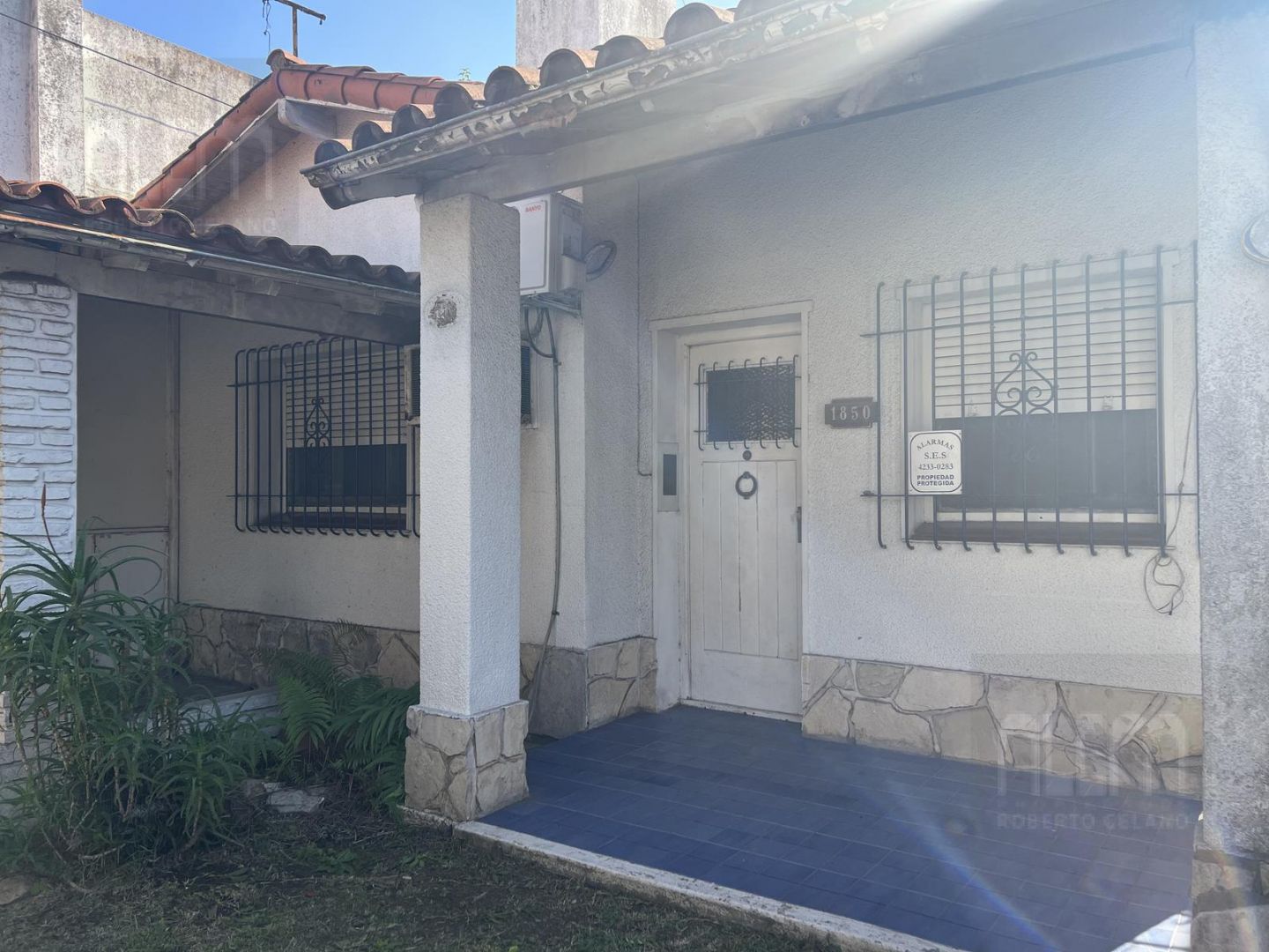 #5334683 | Venta | Casa | Luis Guillon (Alem Propiedades - Roberto Celano)