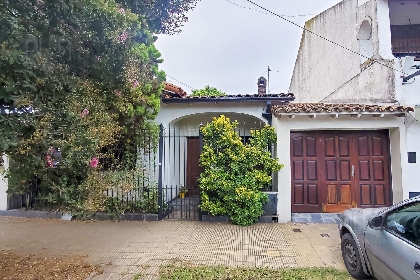 #5334709 | Venta | Casa | Temperley (Alem Propiedades - Roberto Celano)