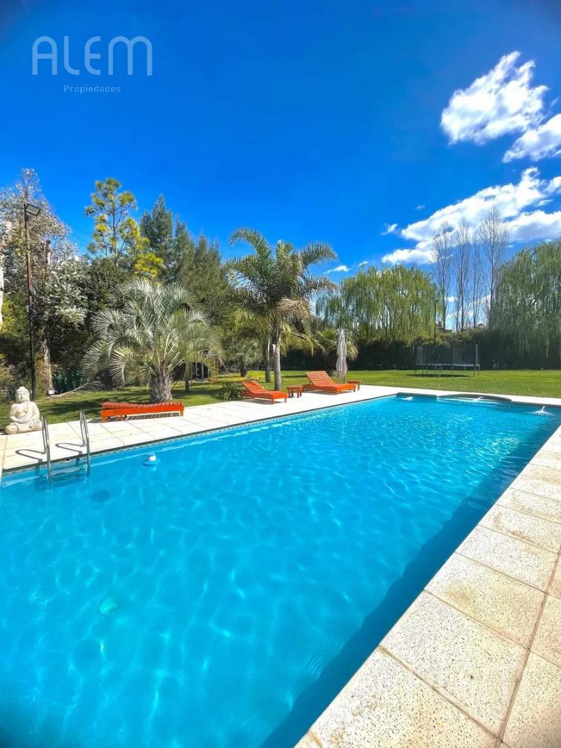 #5367466 | Alquiler | Casa | Malibu (Alem Propiedades - Roberto Celano)