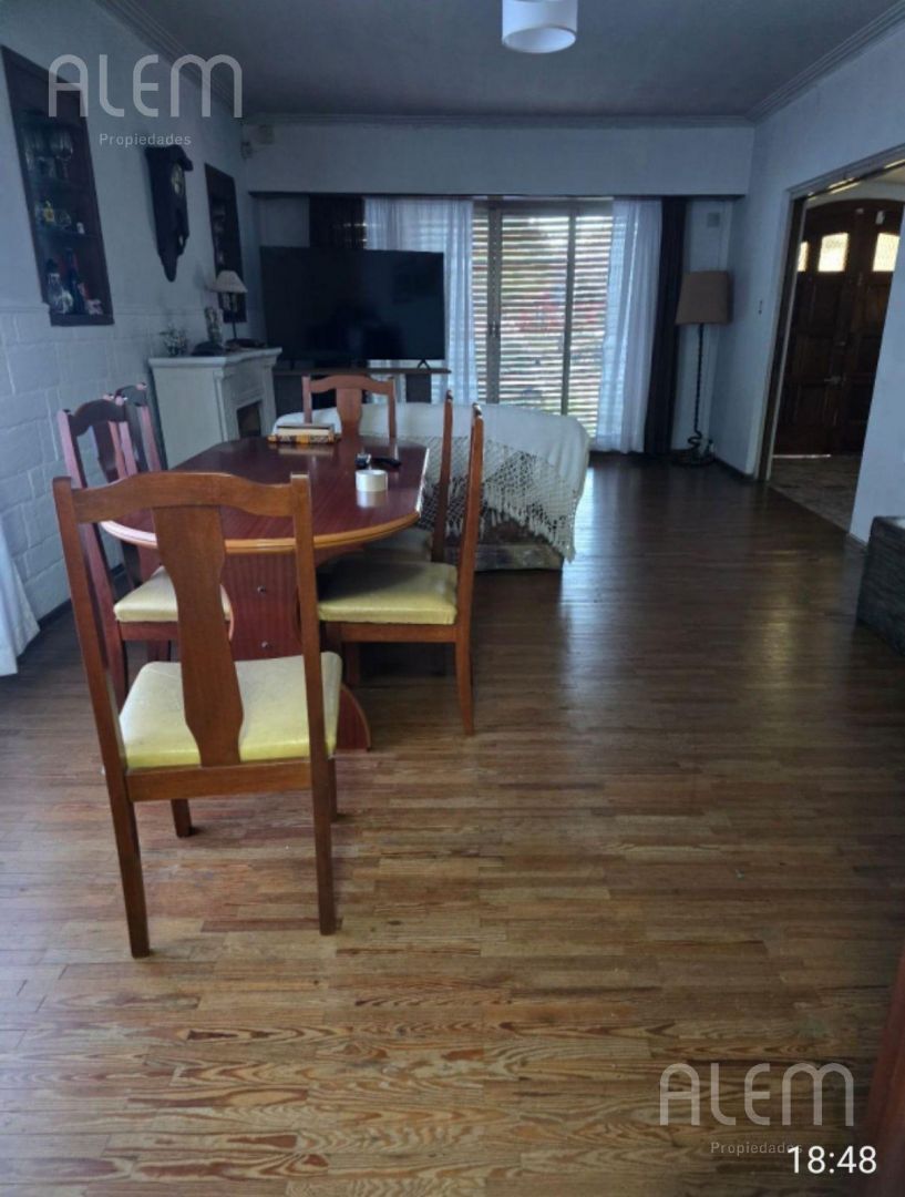 #5398338 | Rental | House | Temperley (Alem Propiedades - Roberto Celano)