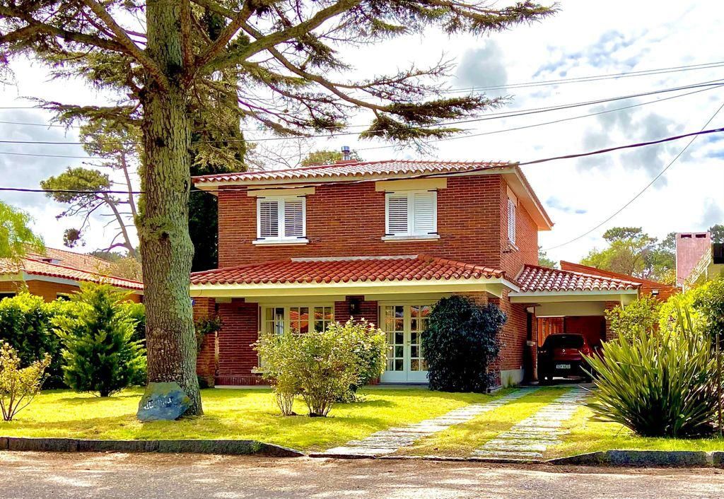 #2336542 | Temporary Rental | House | Punta del Este (Antonio Mieres)