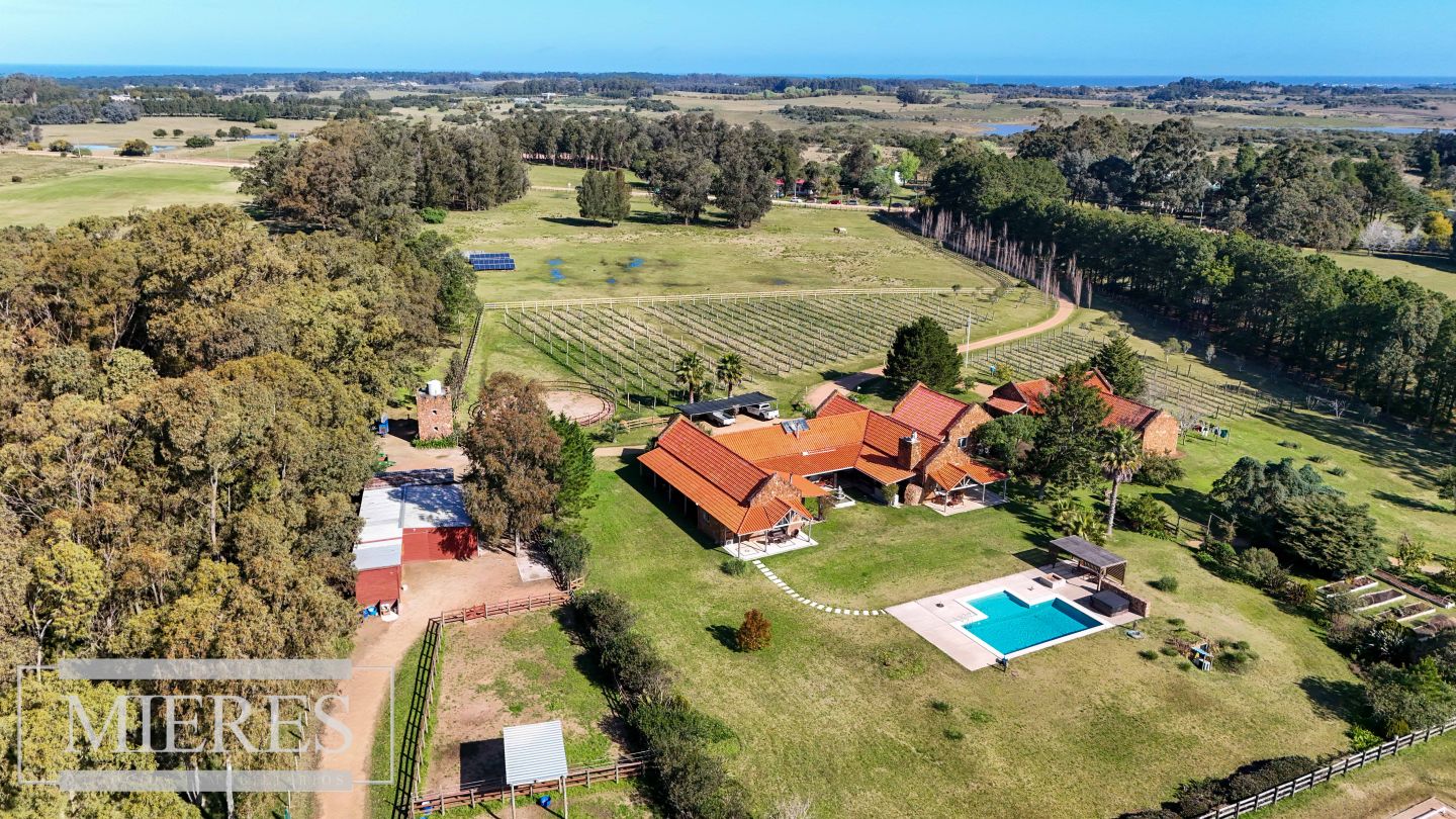 #4885656 | Venta | Casa Quinta | Arenas de José Ignacio (Antonio Mieres)