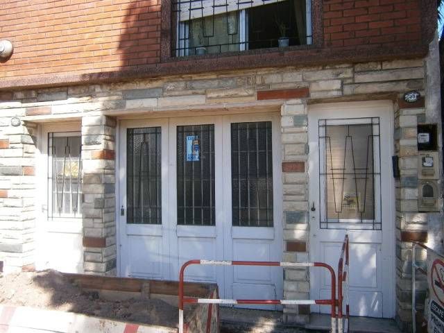 #2446165 | Venta | PH | Lanus Este (Alvarez Propiedades)