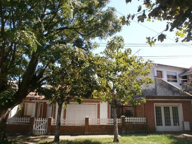 #5351440 | Venta | Casa | Bernal (Alvarez Propiedades)