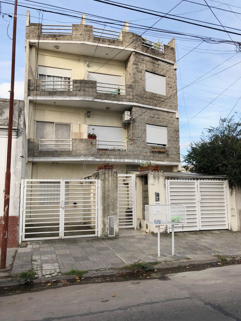 #1681494 | Venta | Departamento | Ramos Mejia (Battista Inmobiliaria)