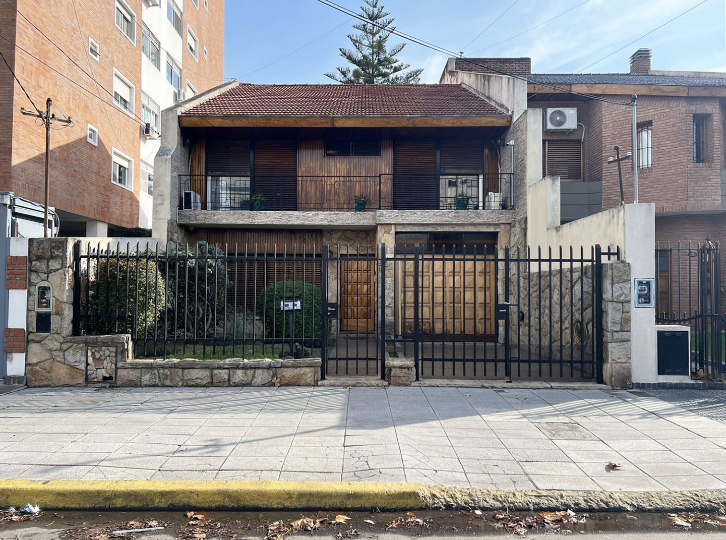 #5288963 | Venta | Casa | Ramos Mejia (Battista Inmobiliaria)