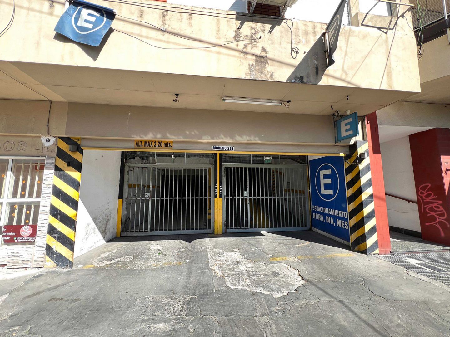 #5374951 | Sale | Store | Ramos Mejia (Battista Inmobiliaria)