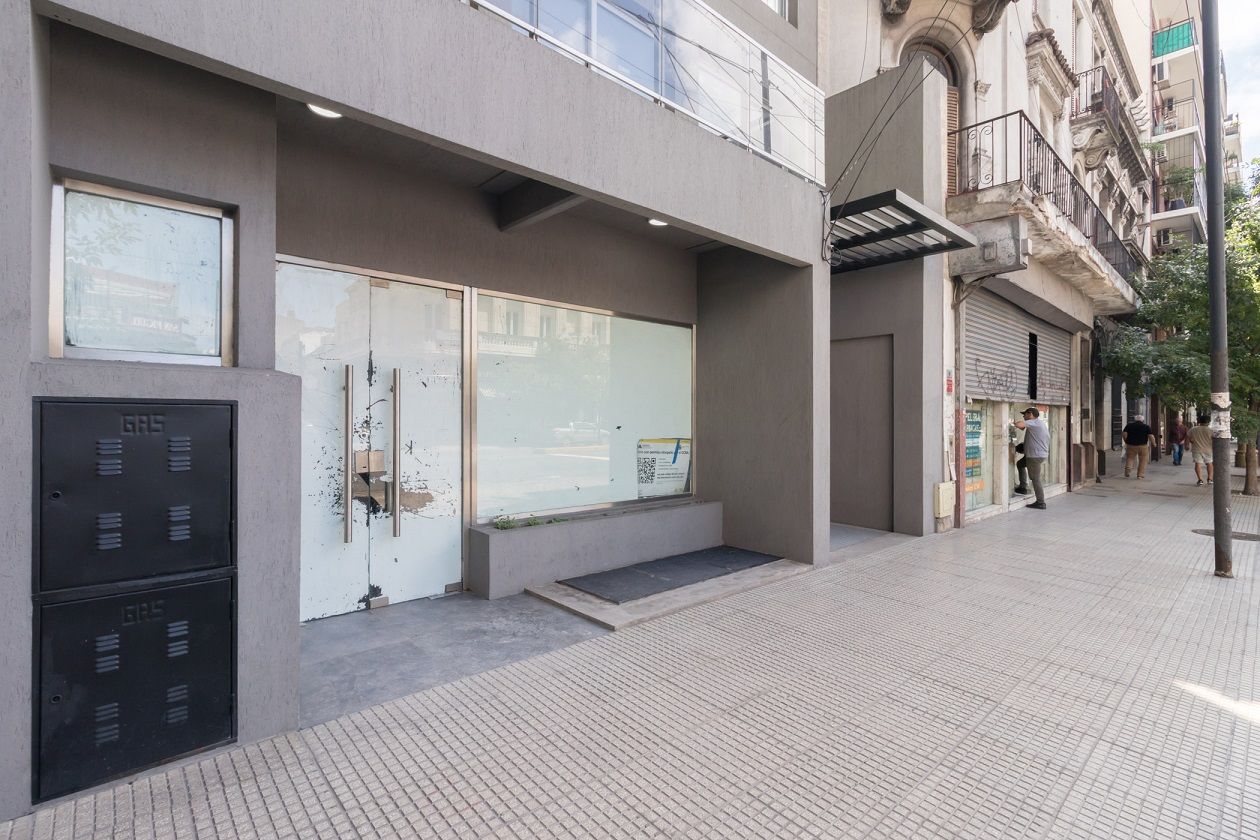 #5468551 | Alquiler | Local | Barracas (Cesars Propiedades)