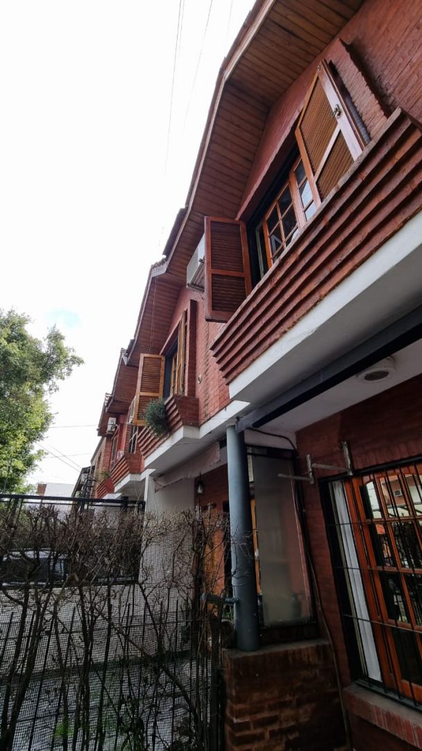 #5388987 | Venta | Casa | Villa Sarmiento (Adriana Coronel estudio Inmobiliario)