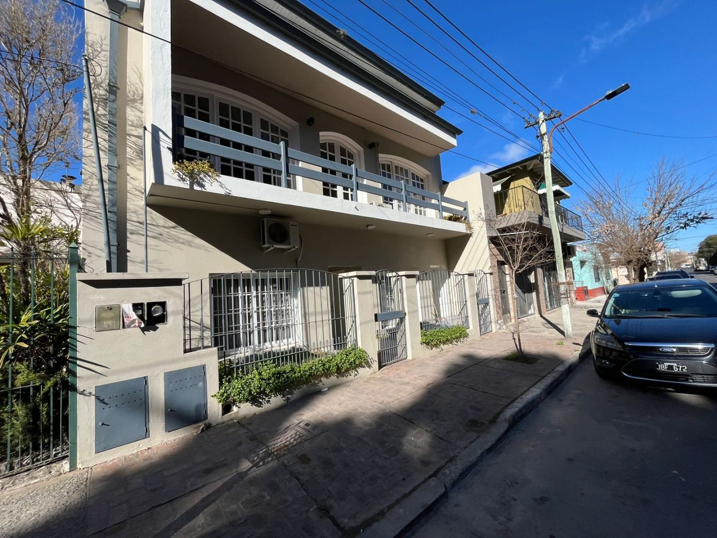 #5369527 | Venta | Casa | Berazategui (Cristian Montenegro Negocios Inmobiliarios)