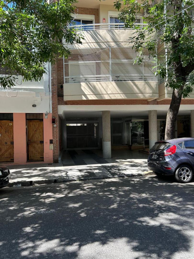 #5498494 | Venta | Cochera | Almagro (Nestor Oscar Curcio)