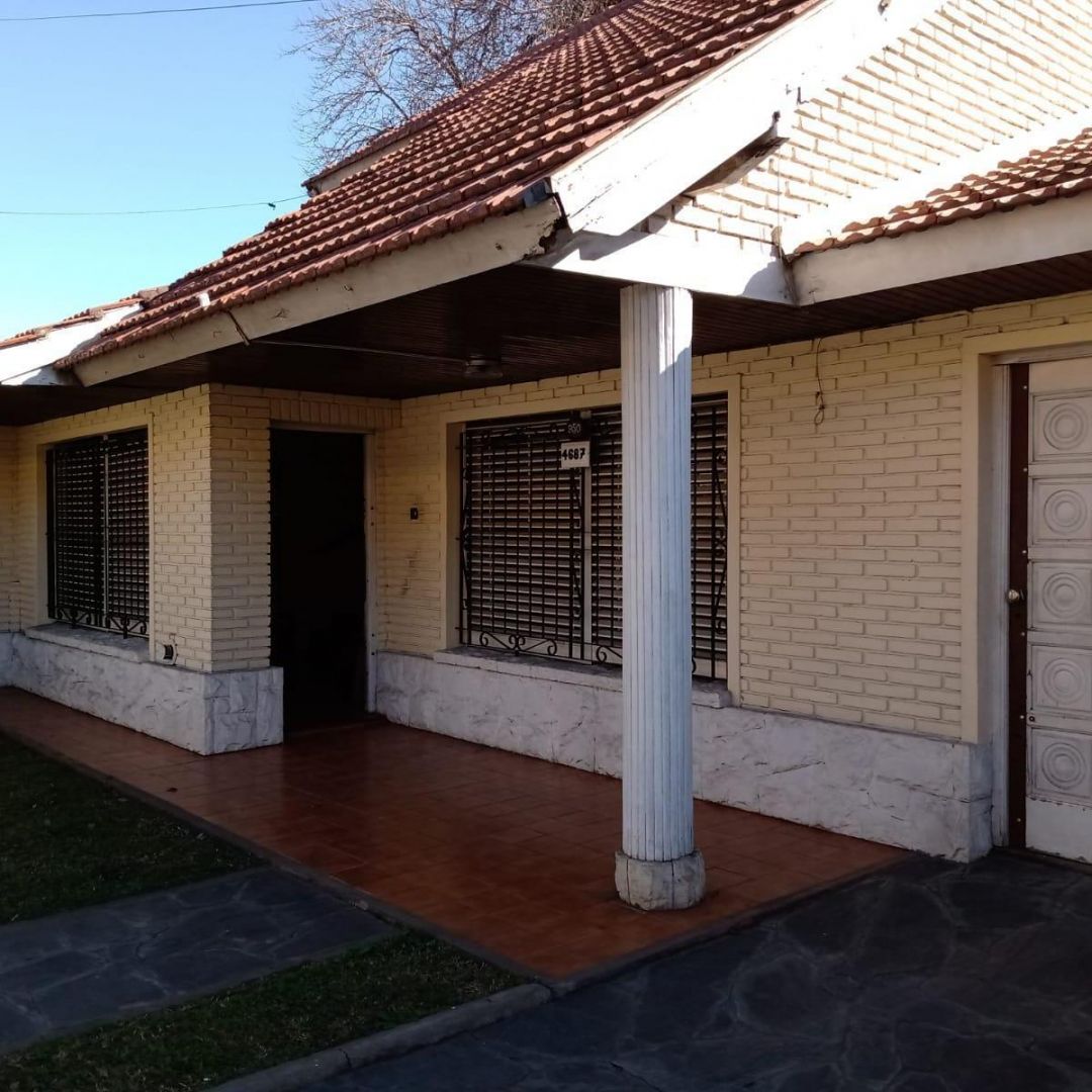 #2998737 | Venta | Casa | Claypole (Duarte e hijos)