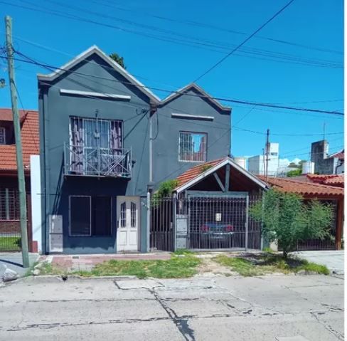 #5354994 | Venta | Casa | Bernal (Dono Propiedades)