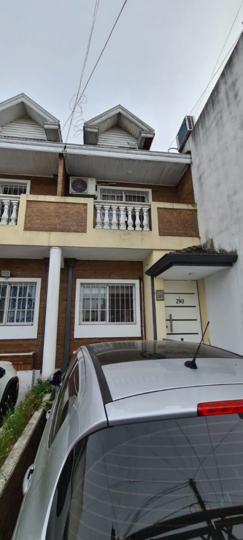 #1922052 | Venta | Casa | Bernal (Dono Propiedades)