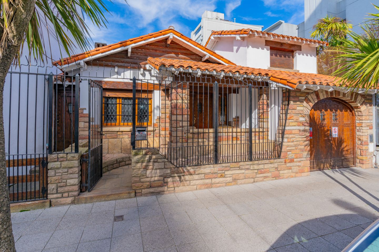 #5352632 | Venta | Casa | Mar Del Plata (Paula Echarte Real Estate)