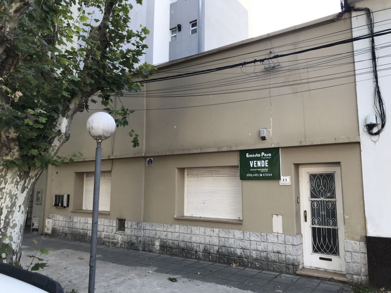 #1066545 | Venta | Casa | Trenque Lauquen (Ernesto Paso Propiedades)