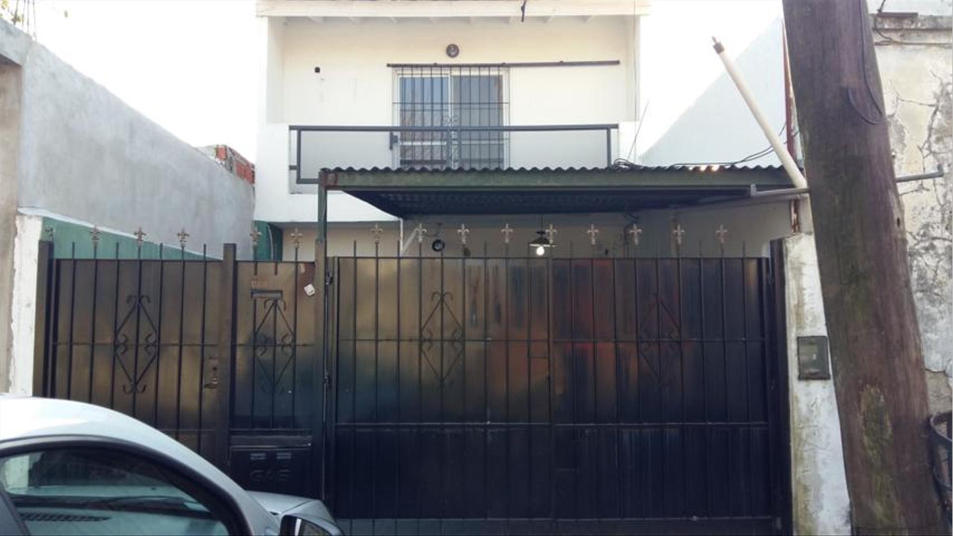 #5341247 | Venta | Casa | Moron (Turchetto Propiedades)