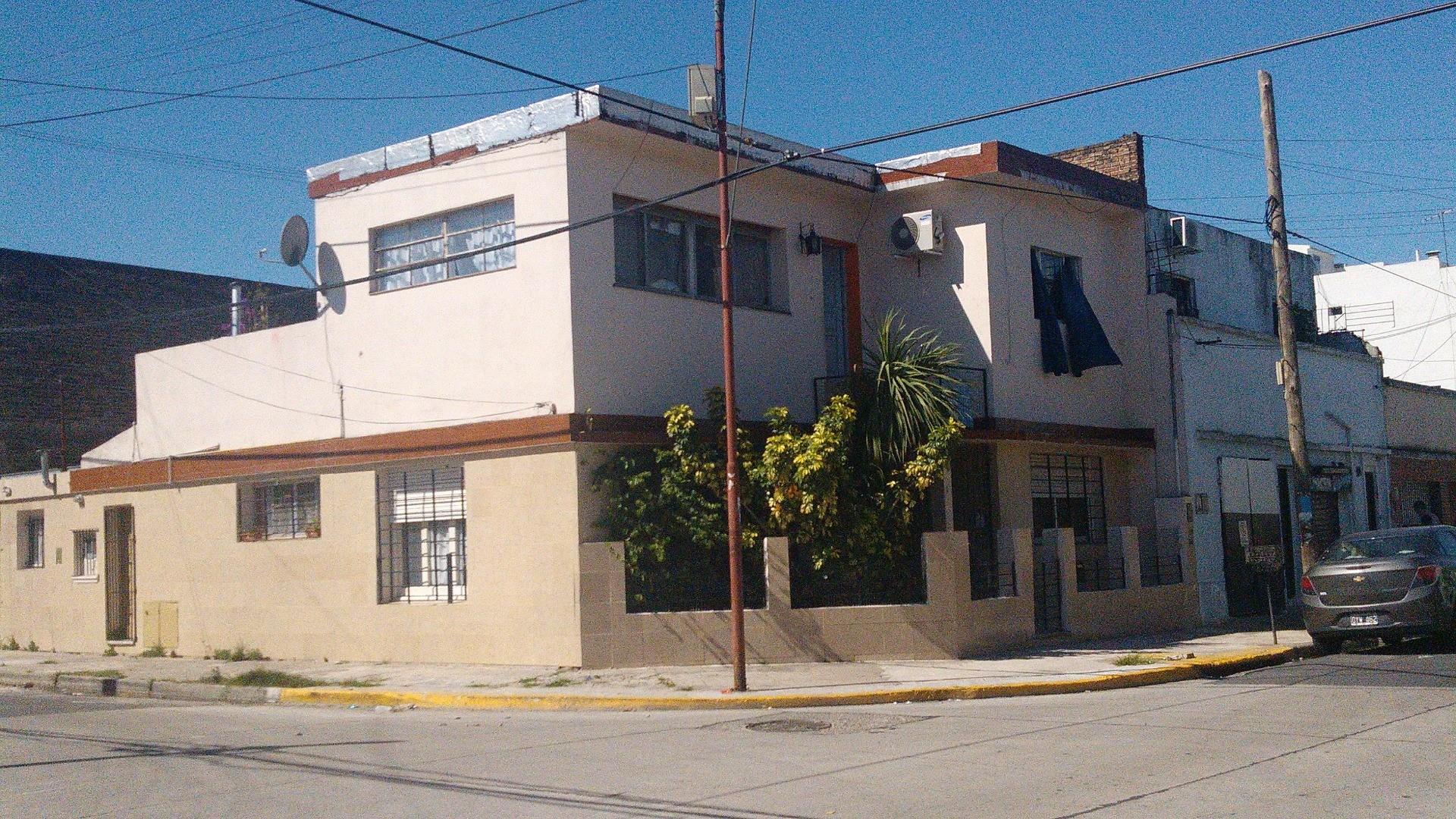 #897403 | Sale | House | San Fernando (Adrian Di Fonzo Propiedades)