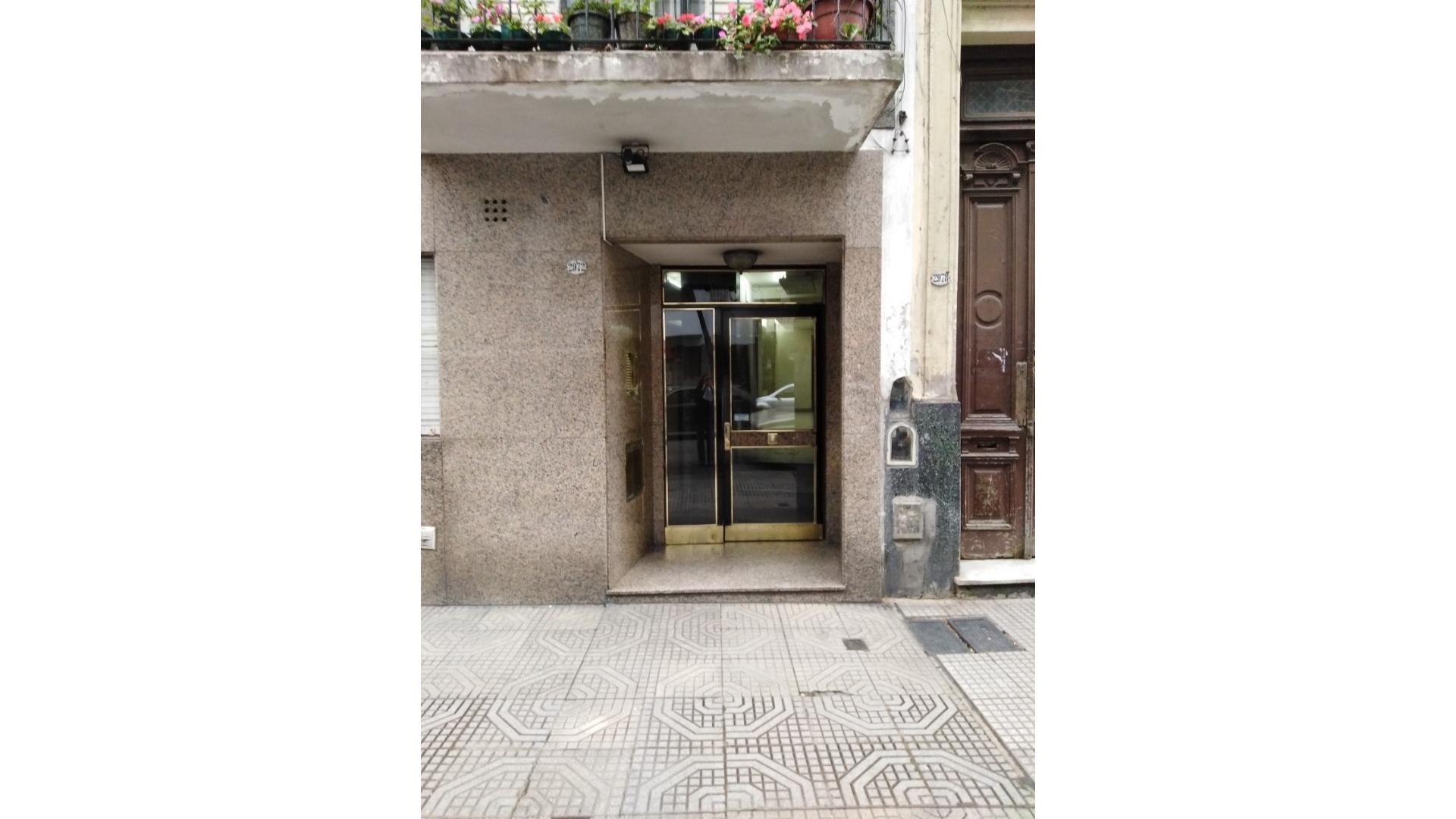 #1832456 | Alquiler | Departamento | Once (Enter Propiedades)