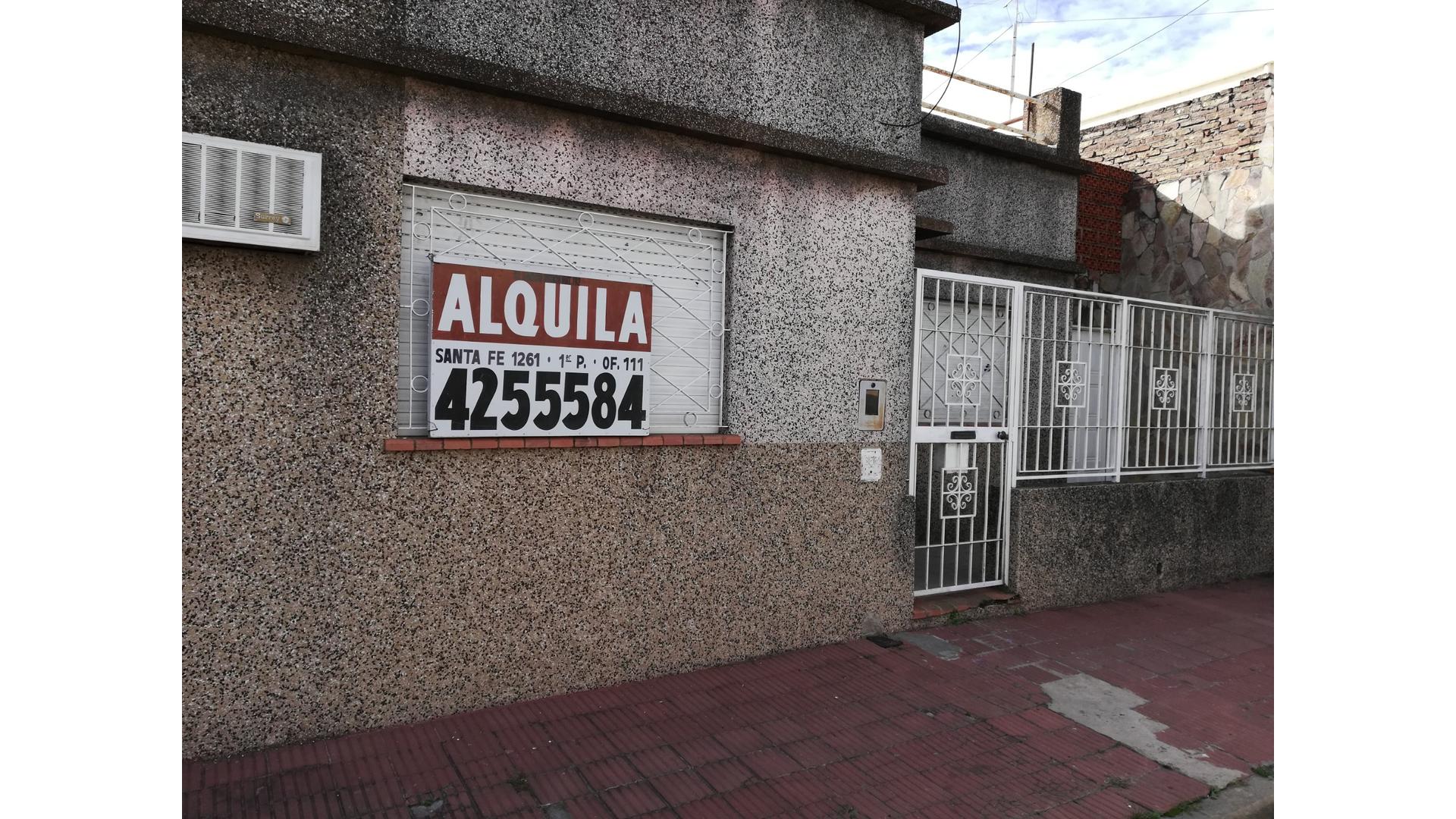 #1825514 | Alquiler | Casa | Rosario (Administración Mirkin)