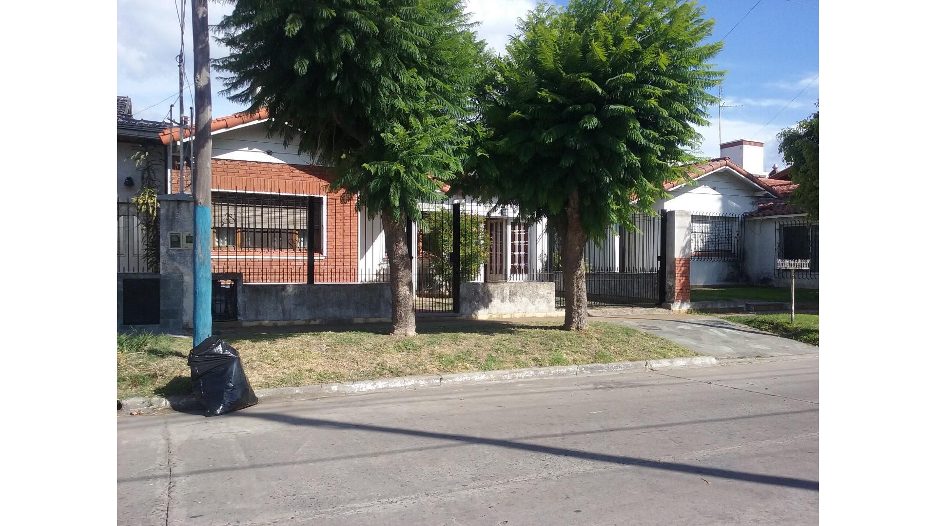 #924110 | Venta | Casa | Quilmes (Alma Di Matteo Servicios Inmobiliarios)