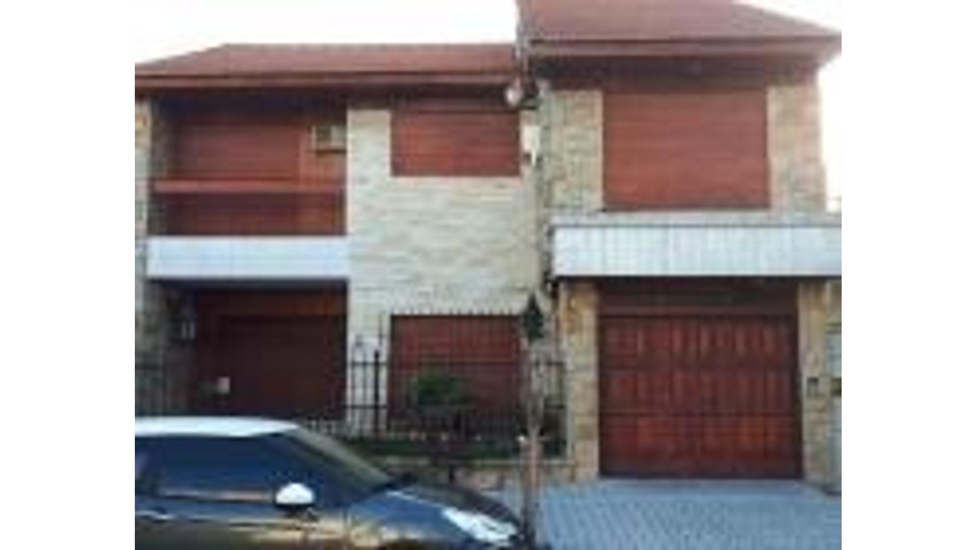 #923125 | Venta | Casa | Moron (Etica Propiedades)