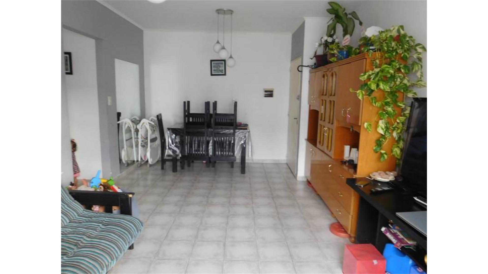 #943473 | Venta | Departamento | Boca (Aw Negocios Inmobiliarios)