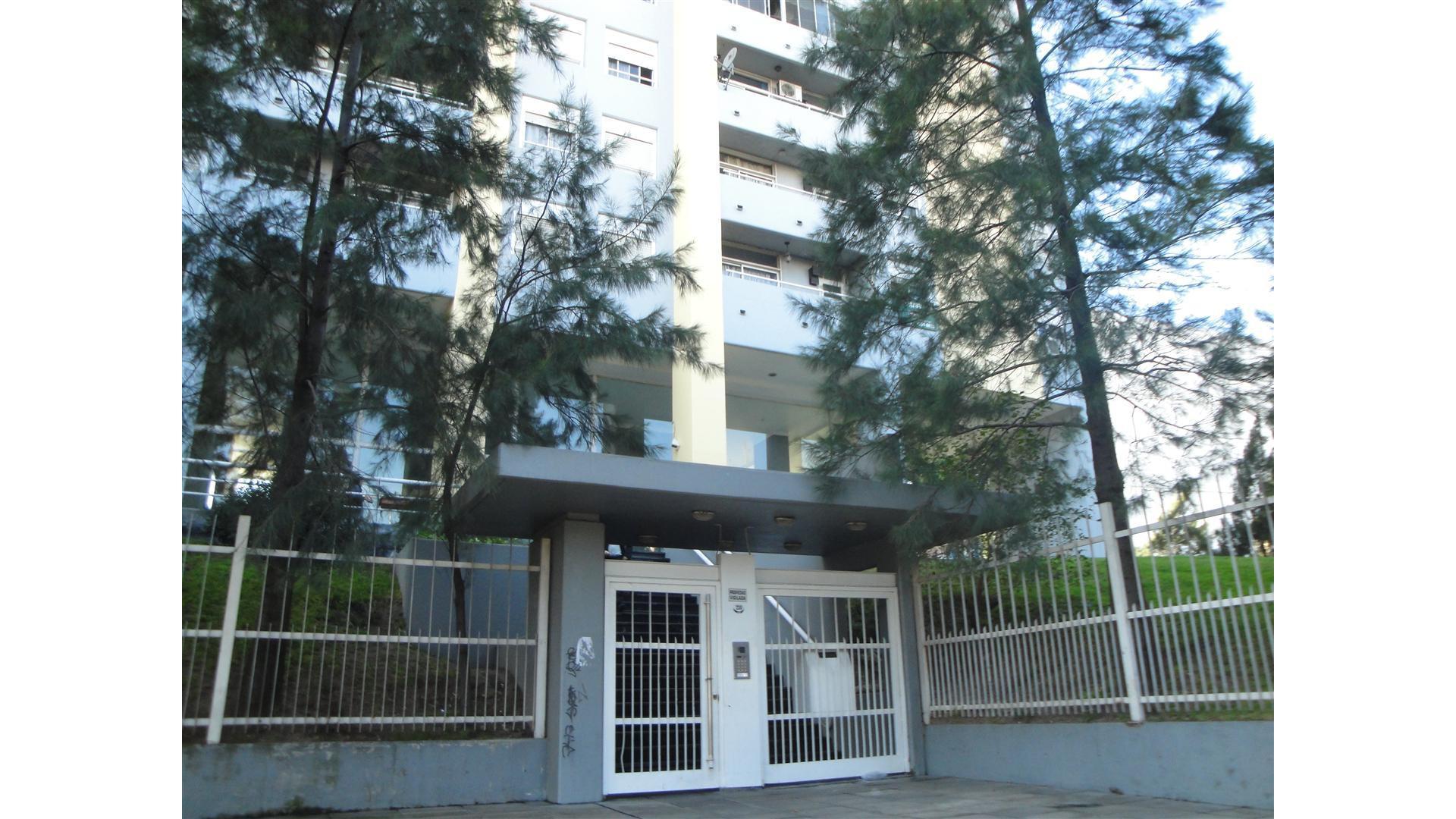 #979843 | Venta | Departamento | Avellaneda (Inmobiliaria Levinson)