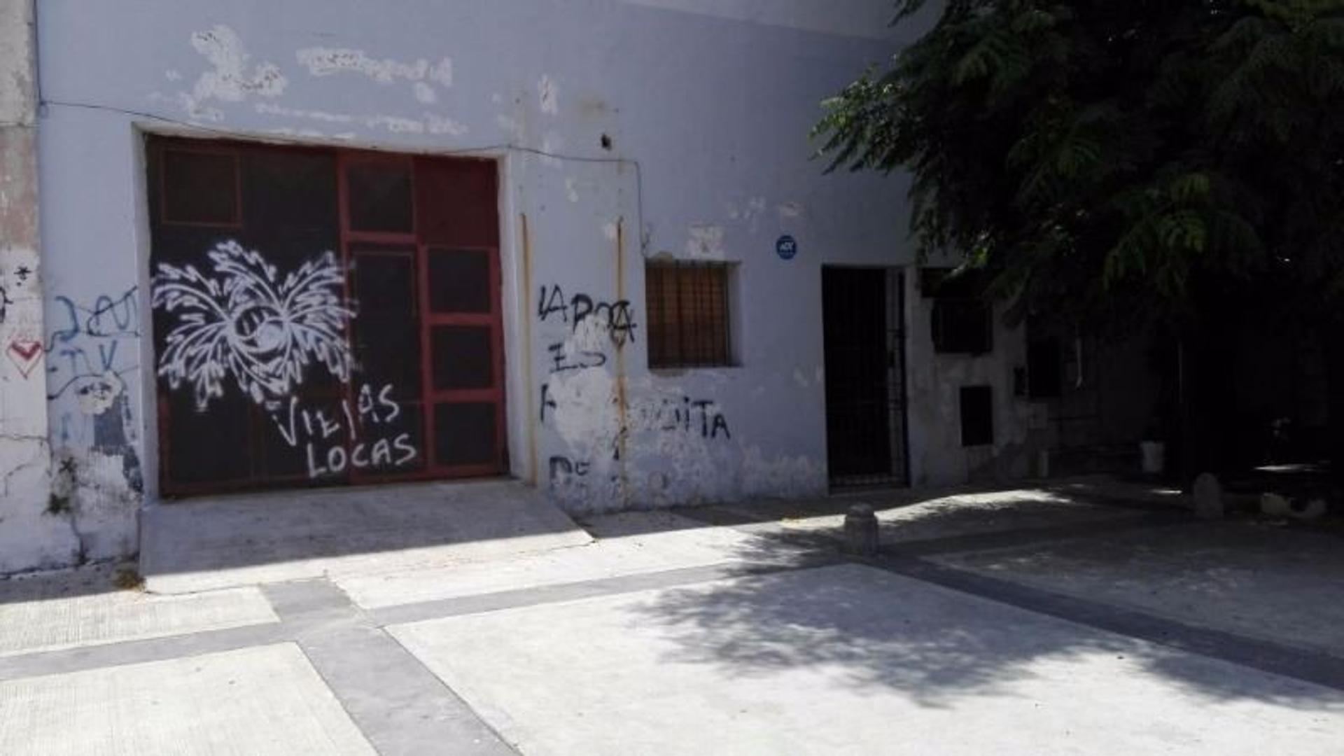 #2442296 | Sale | Warehouse | Boca (La Llave Inmobiliaria)