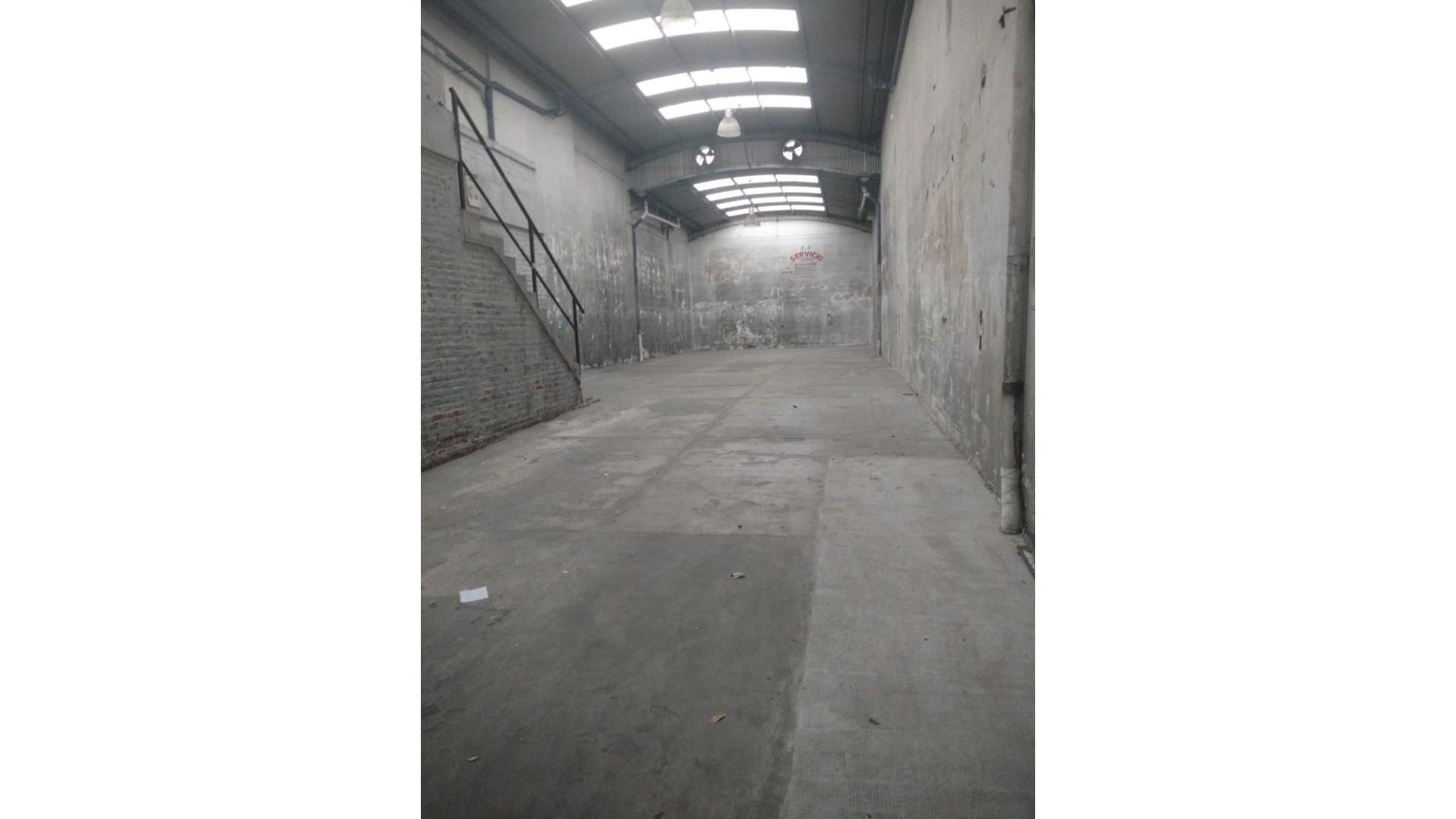 #1019696 | Rental | Warehouse | Almagro (Yeger Negocios Inmobiliarios)