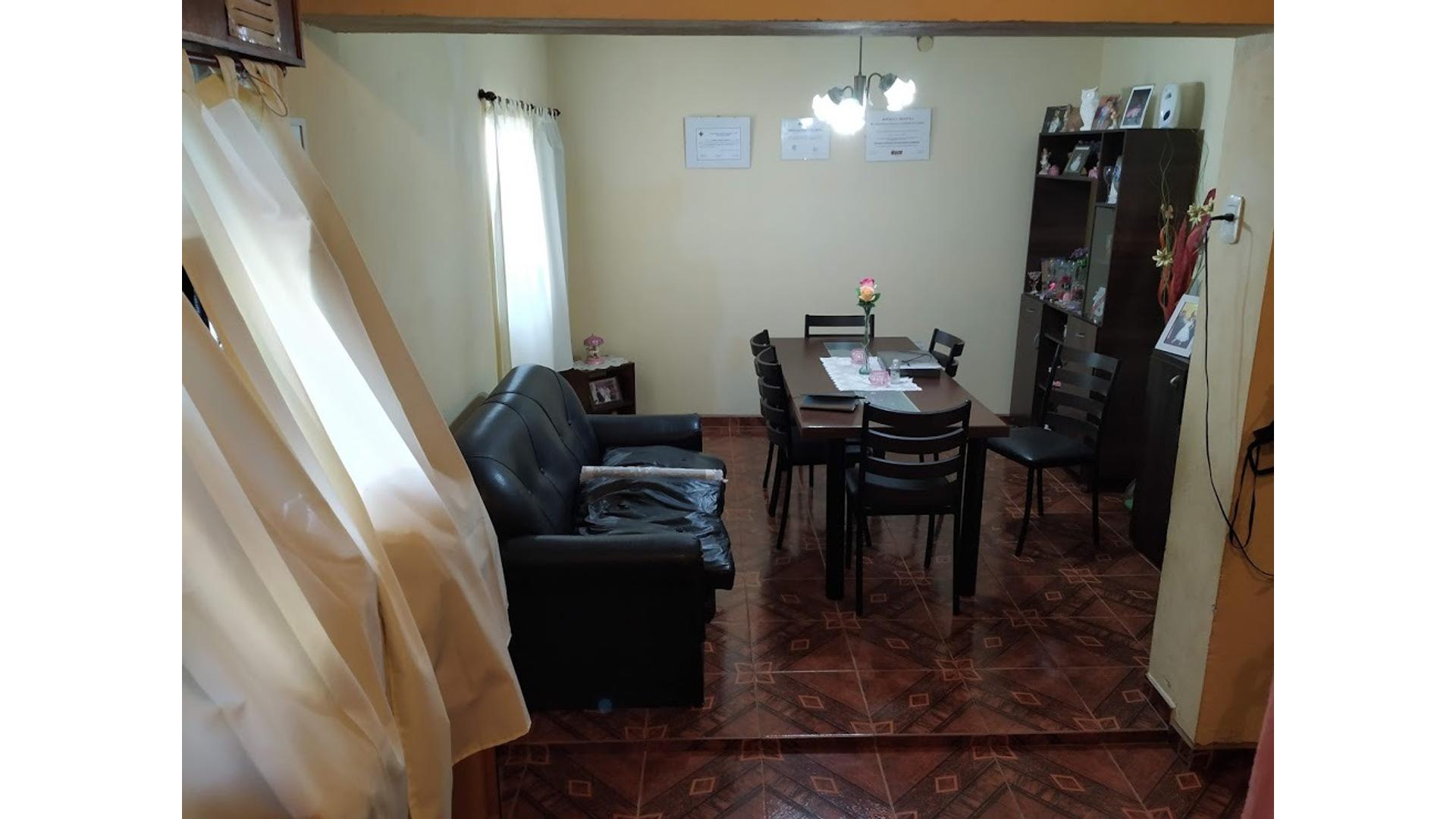 #1262796 | Venta | Casa | Rosario (ML Negocios)