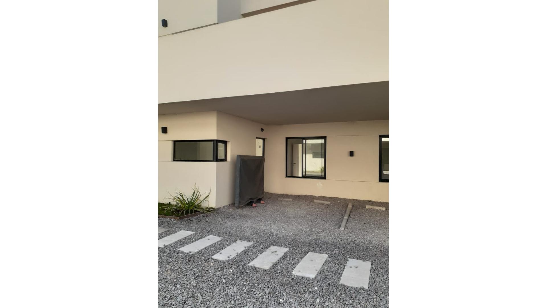 #1454315 | Venta | Departamento | Pilar (Erro Propiedades)