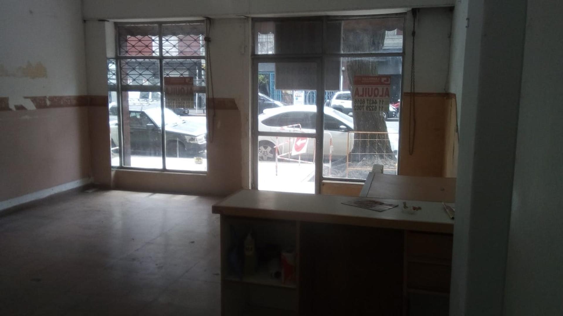 #1578855 | Sale | Store | Colegiales (Yeger Negocios Inmobiliarios)