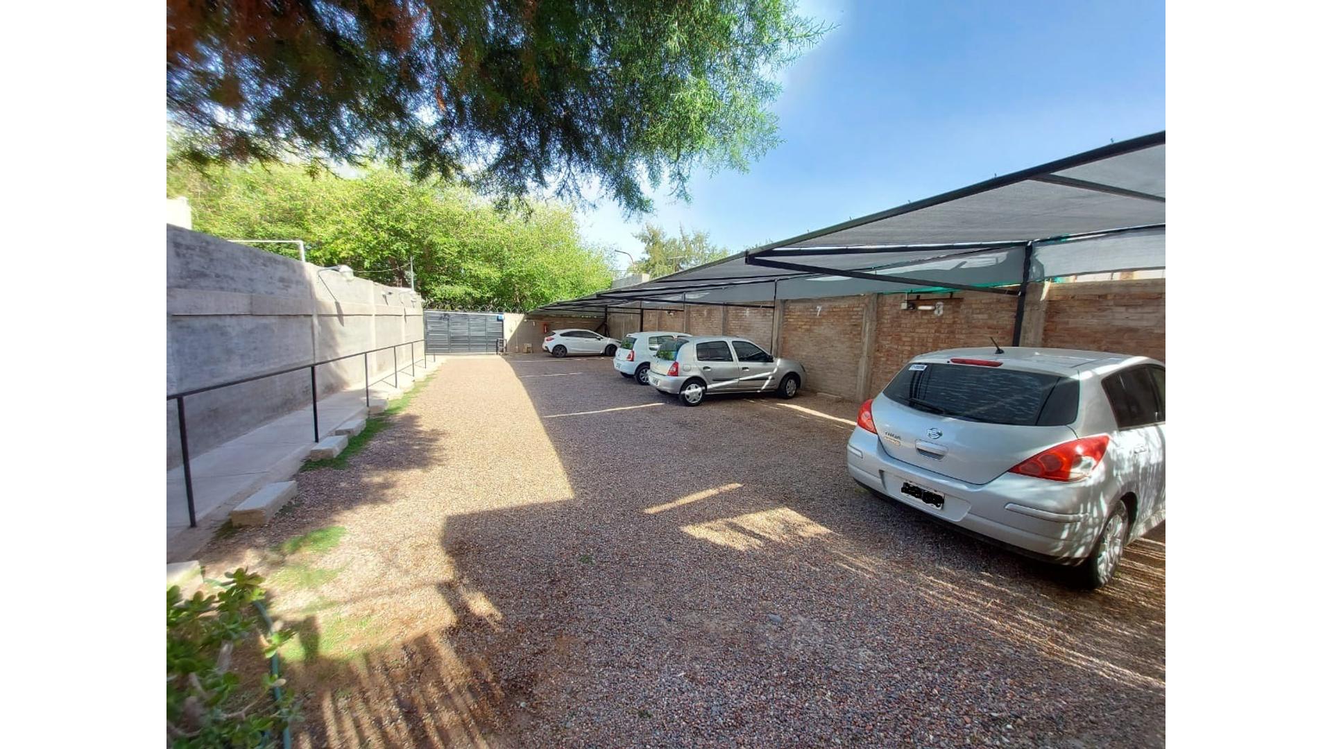 #1688597 | Venta | Lote | Mendoza (Rivarola Agostini Servicios Inmobiliarios)