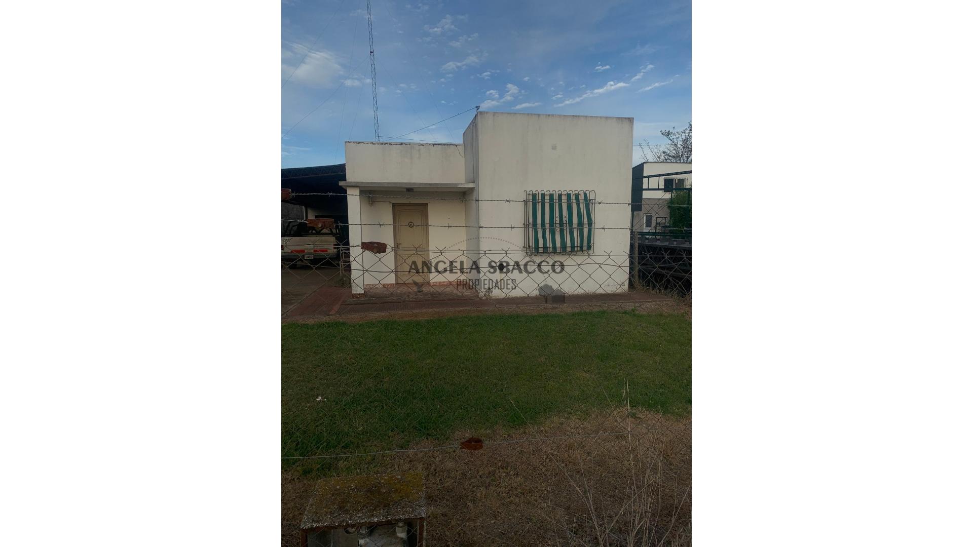 #1737281 | Venta | Casa | Lujan (Angela Sbacco)