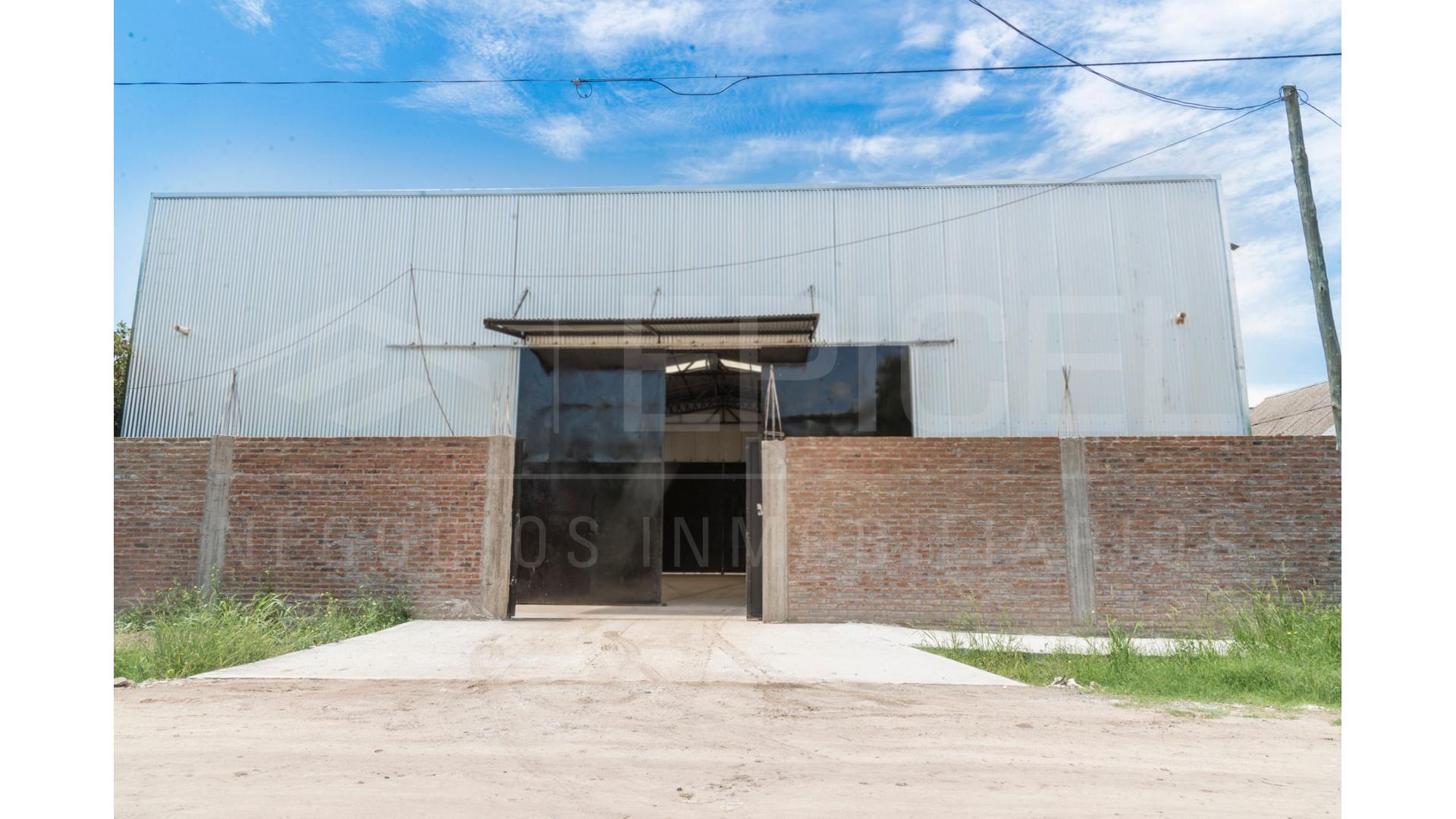 #1020441 | Sale | Warehouse | Campos De Echeverria (Epicel Negocios Inmobiliarios)